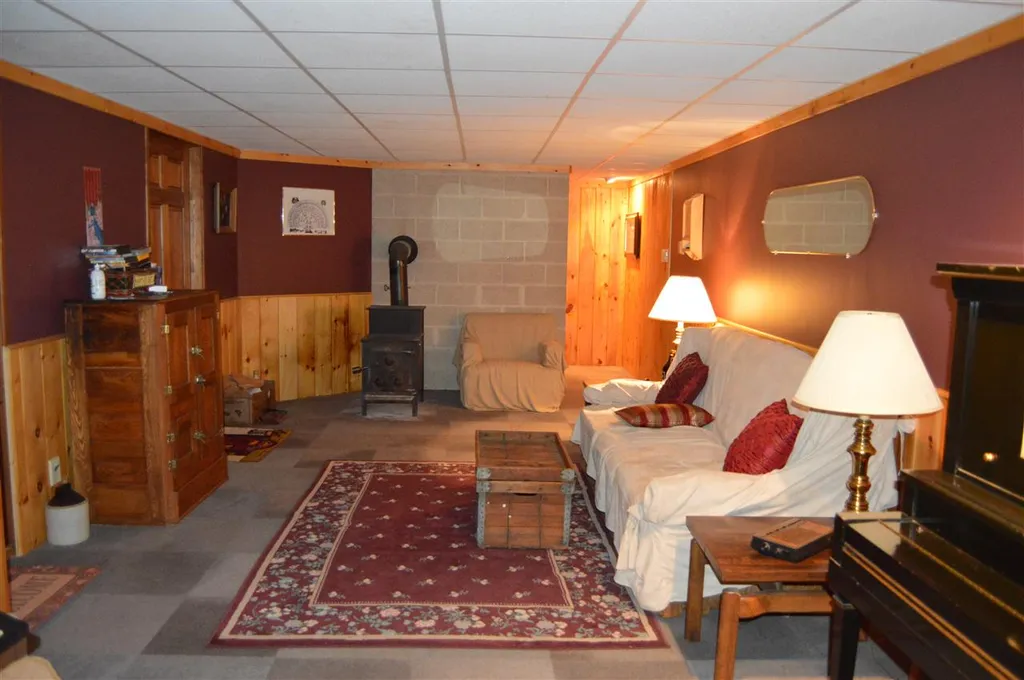 195 Basin Road Vernon VT 05354