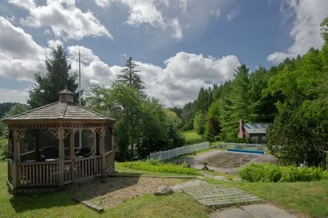 7 Crosstown Road Dover VT 05356