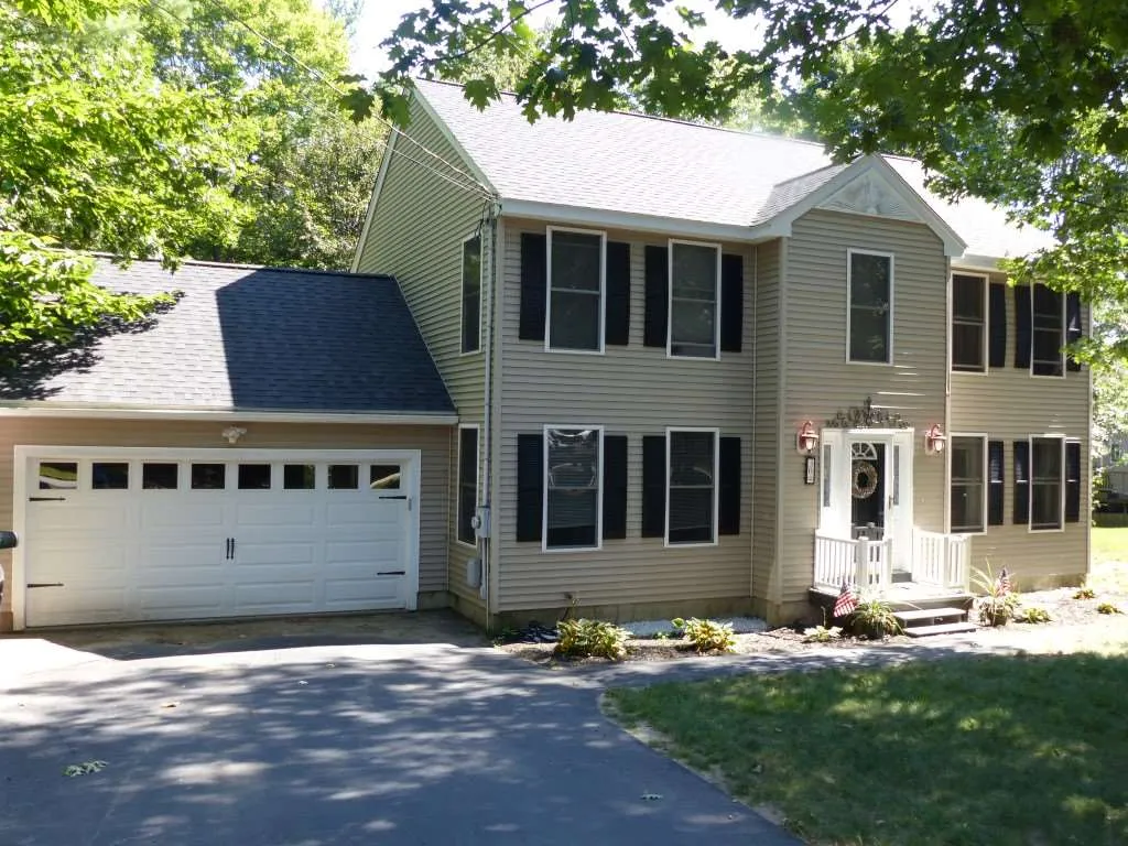 30 Lady Slipper Lane Chester NH 03036