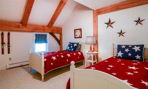 54 East Fisher Road Hartford VT 05059