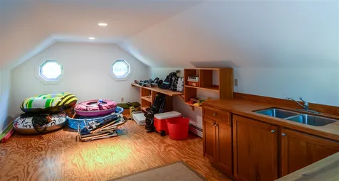 54 East Fisher Road Hartford VT 05059