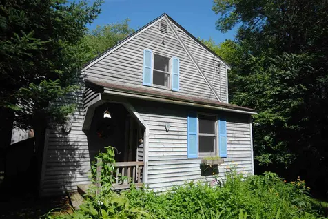 13 Arctic Circle Wilmington VT 05363