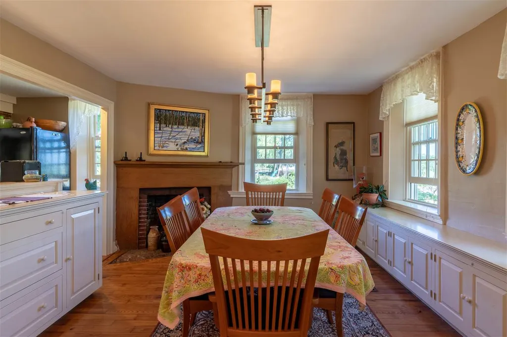 75 Douglas Road Cornwall VT 05753