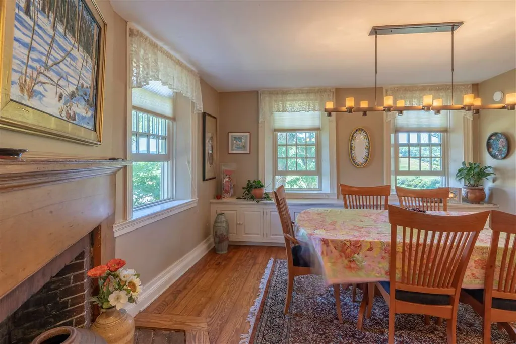 75 Douglas Road Cornwall VT 05753