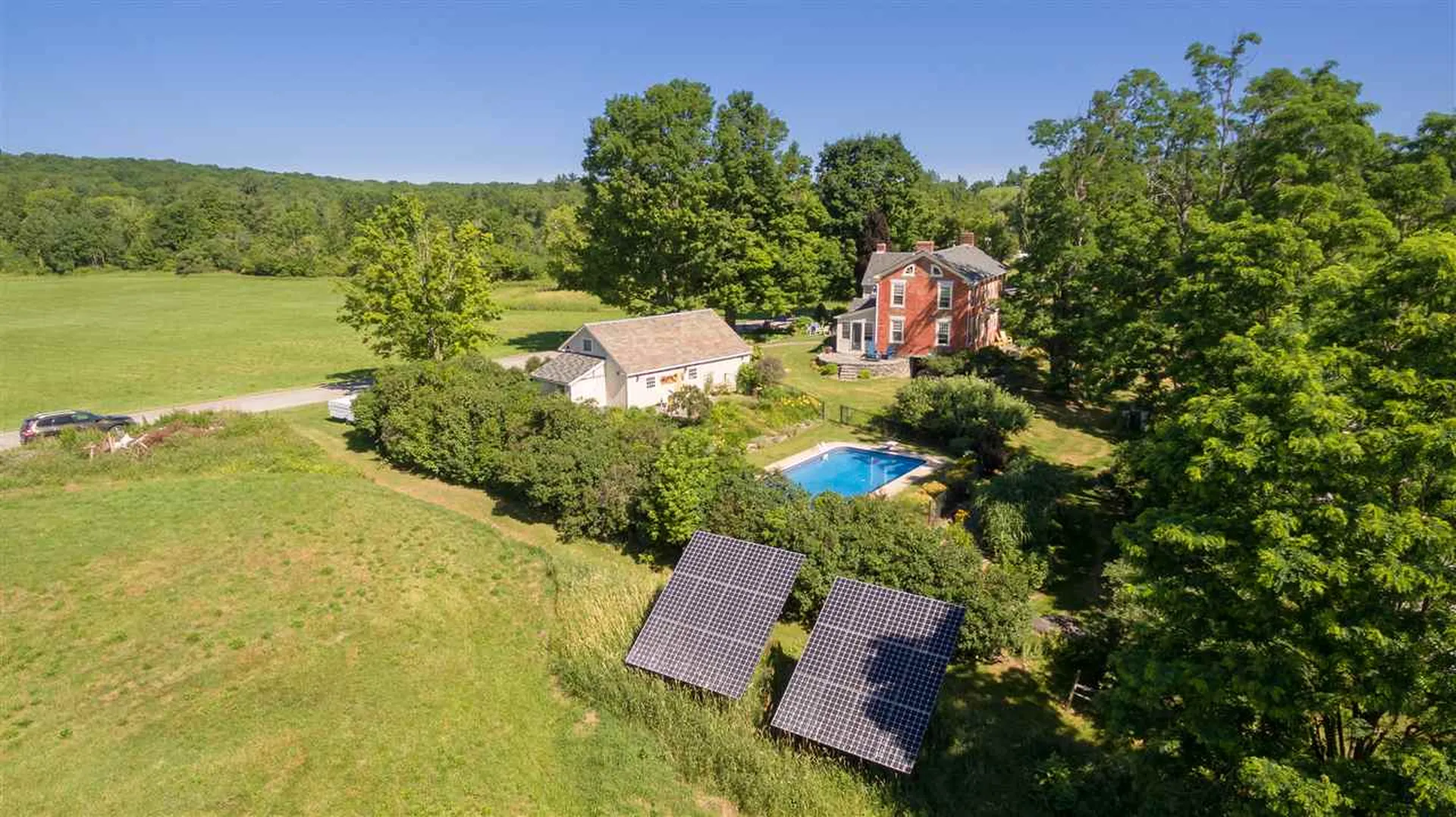 75 Douglas Road Cornwall VT 05753