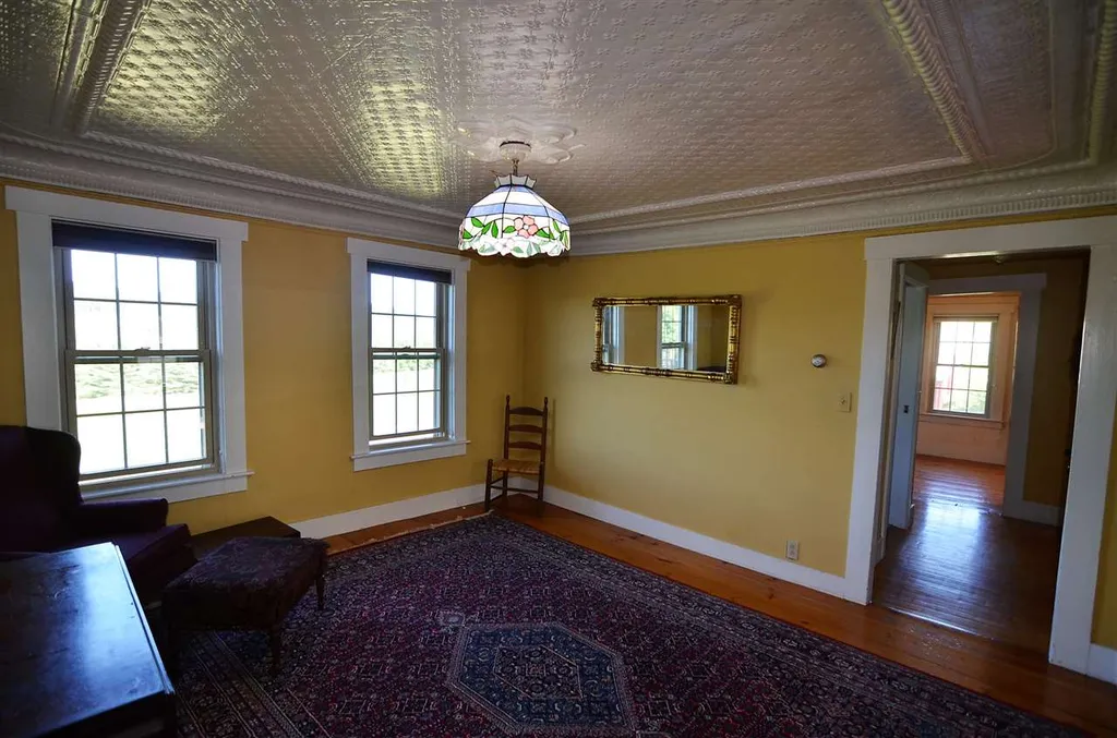 333 Borough Road Charlestown NH 03603