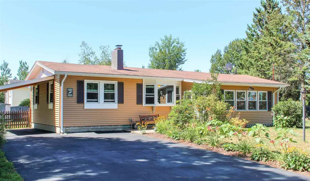 39 Villemaire Lane Milton VT 05468
