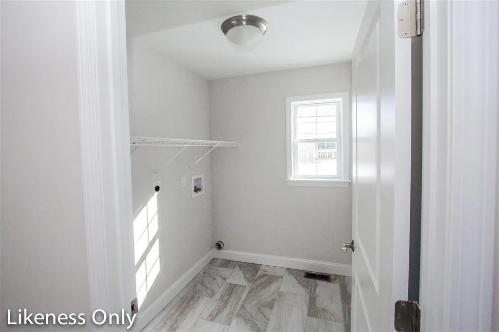 37 Clover Lane Colchester VT 05446