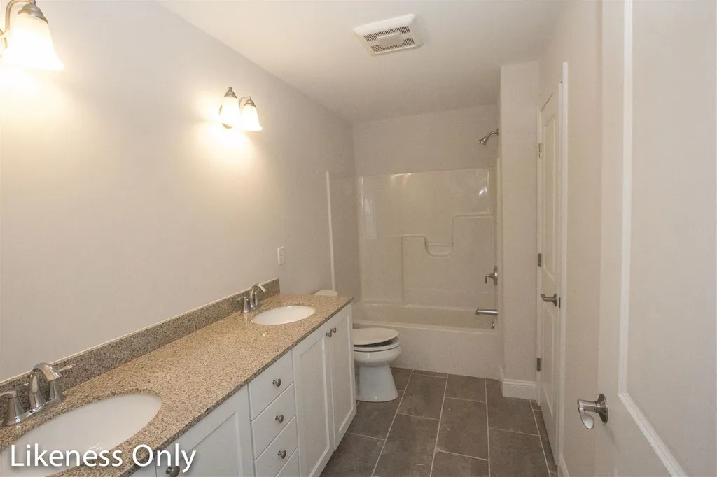 37 Clover Lane Colchester VT 05446