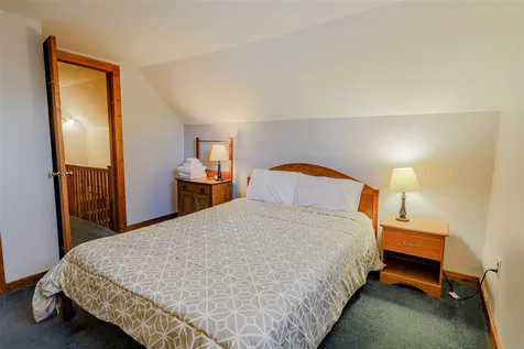 1785 Route 100 N Ludlow VT 05149