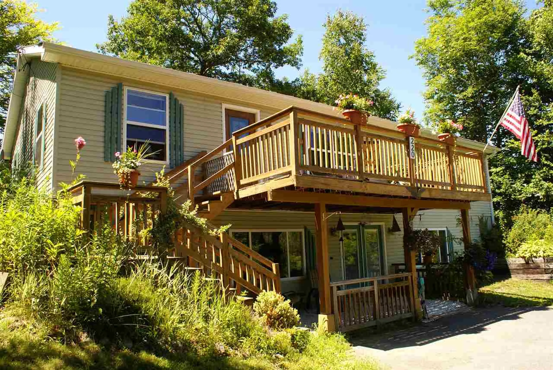 220 Country Hill Brattleboro VT 05301