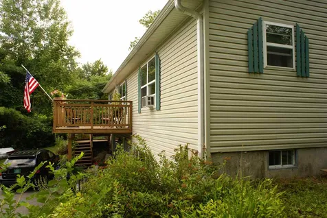220 Country Hill Brattleboro VT 05301