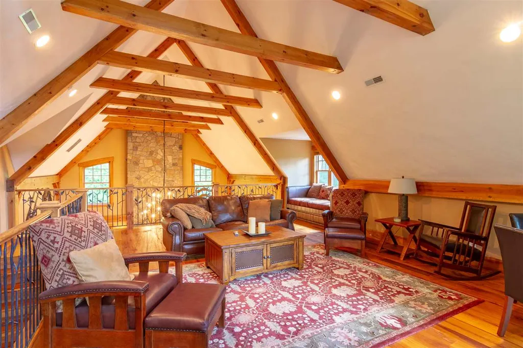 28 Yellow Birch Circle Lincoln NH 03251