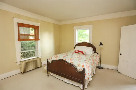 7 Main Street Sunapee NH 03782