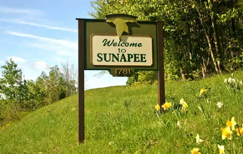 7 Main Street Sunapee NH 03782