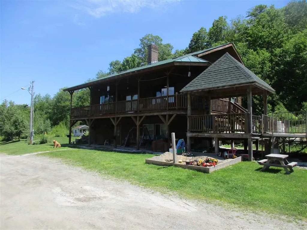 804 Jay Road Richford VT 05476
