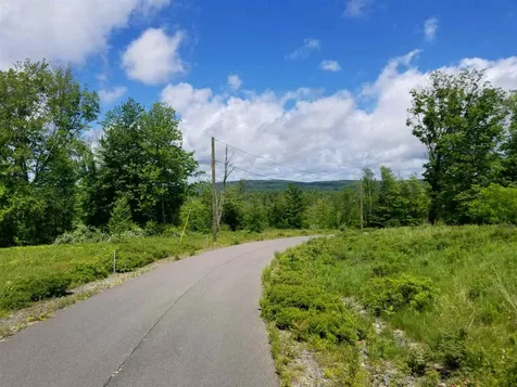 1-25 Richards Way Farmington NH 03835