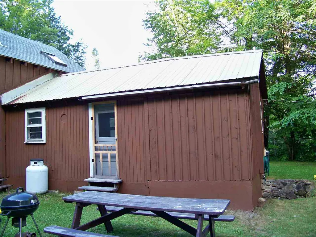 141 Grafton Turnpike Road Canaan NH 03741