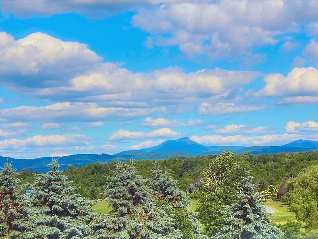 78 Carpenter Road Charlotte VT 05445