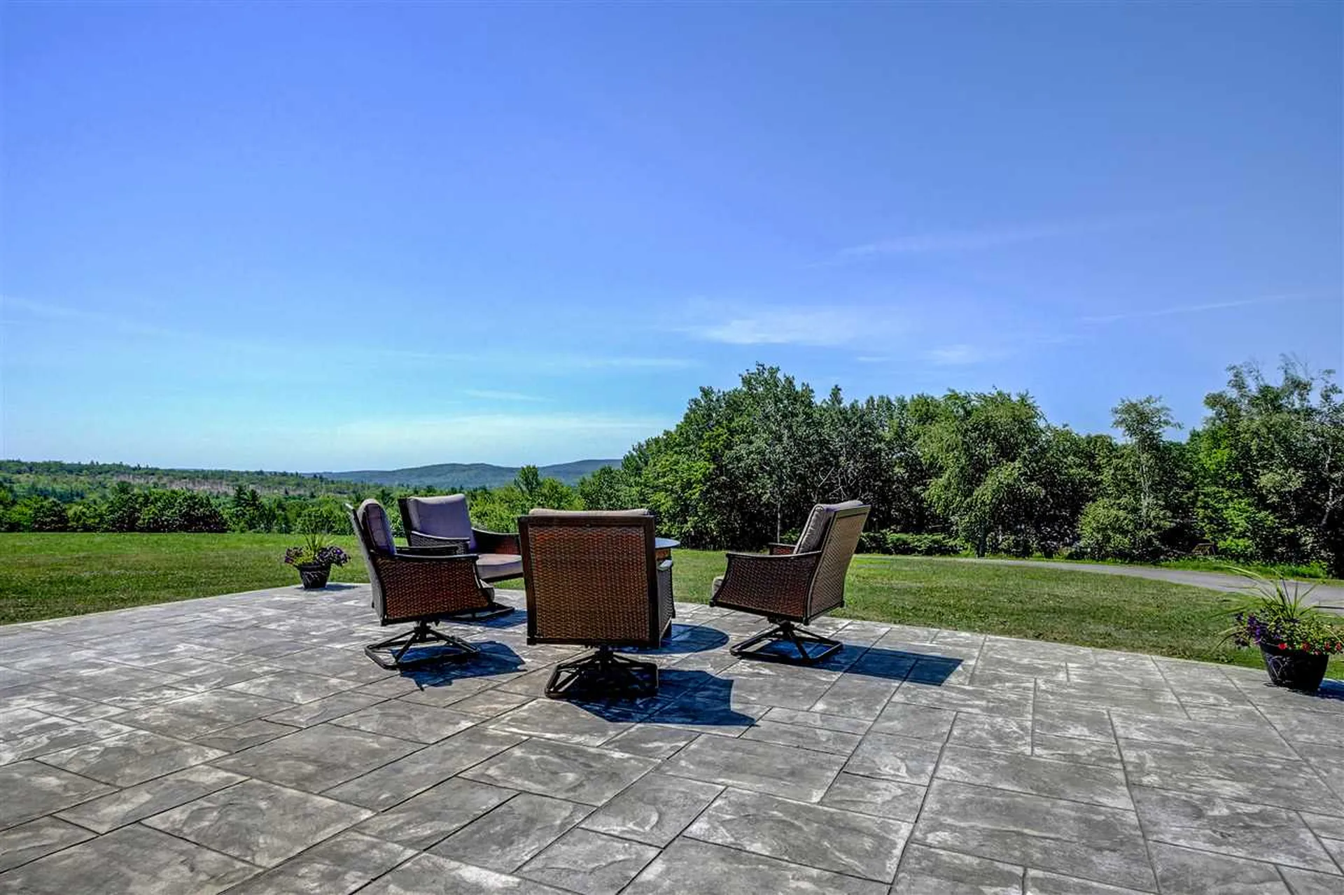 28 Buppa Hill Lane Epsom NH 03234