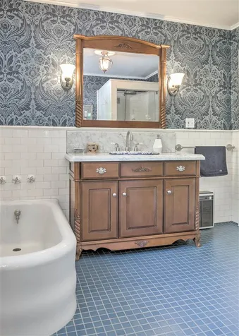 303 Court Street Keene NH 03431