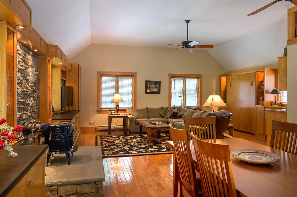 282 Melendy Hill Road Londonderry VT 05155
