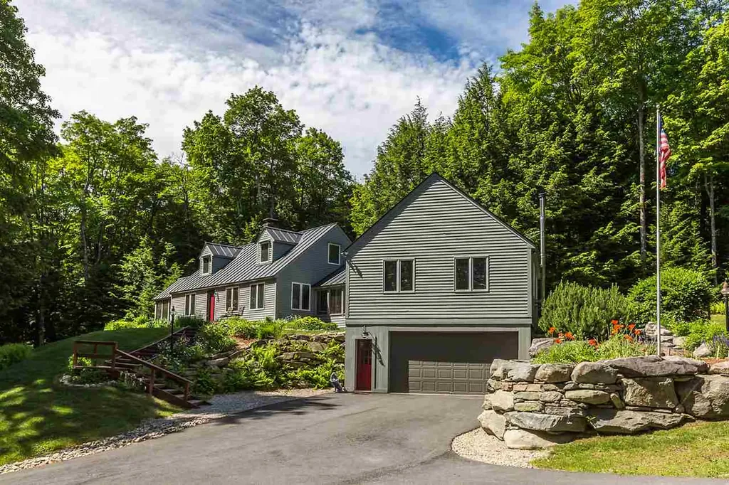 282 Melendy Hill Road Londonderry VT 05155
