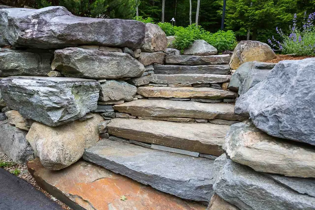 282 Melendy Hill Road Londonderry VT 05155