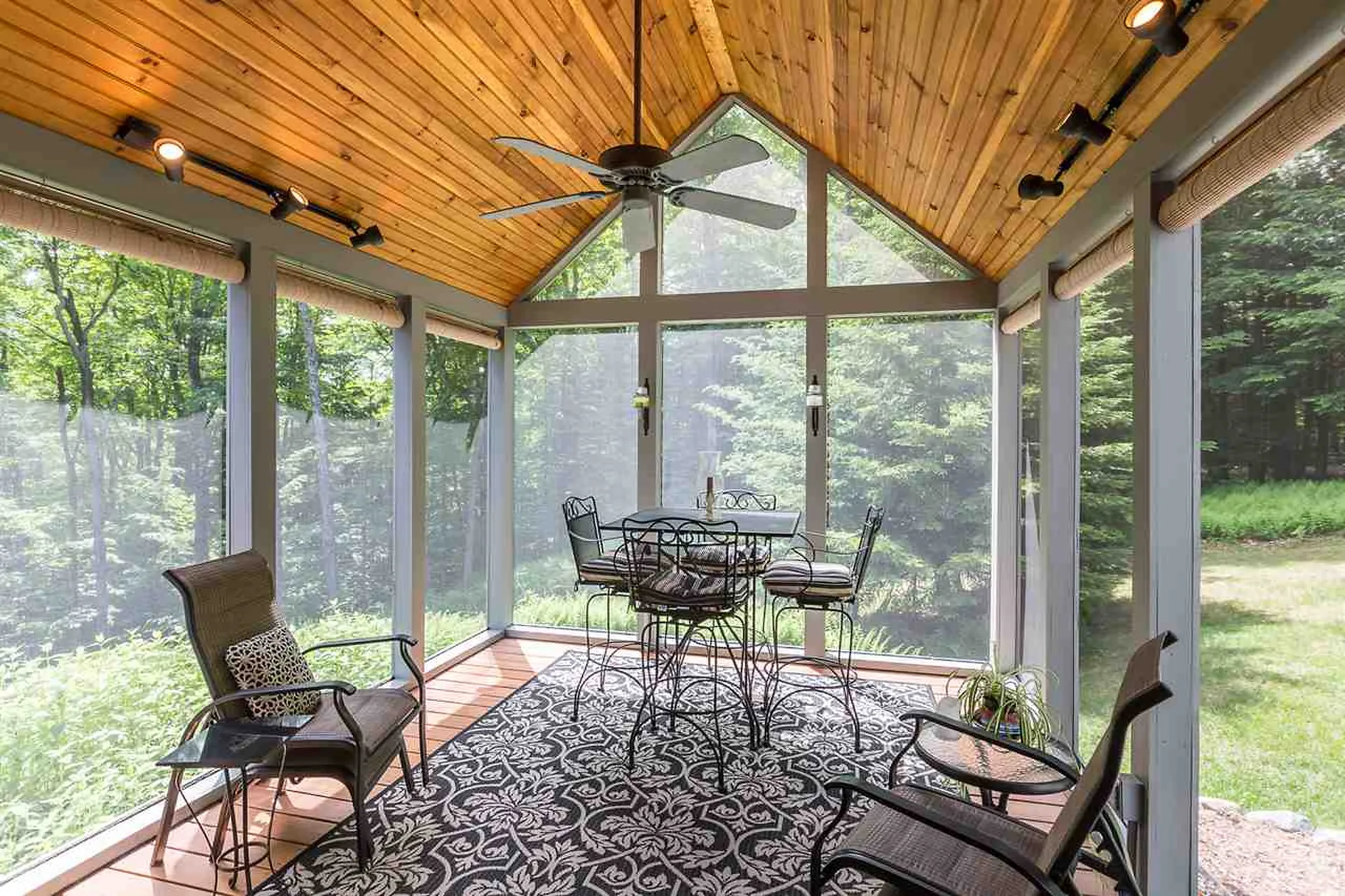 282 Melendy Hill Road Londonderry VT 05155