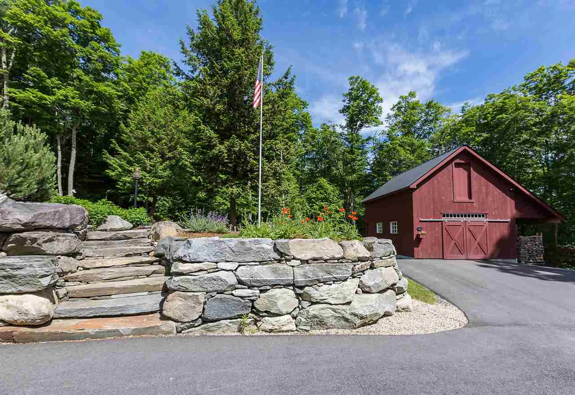 282 Melendy Hill Road Londonderry VT 05155