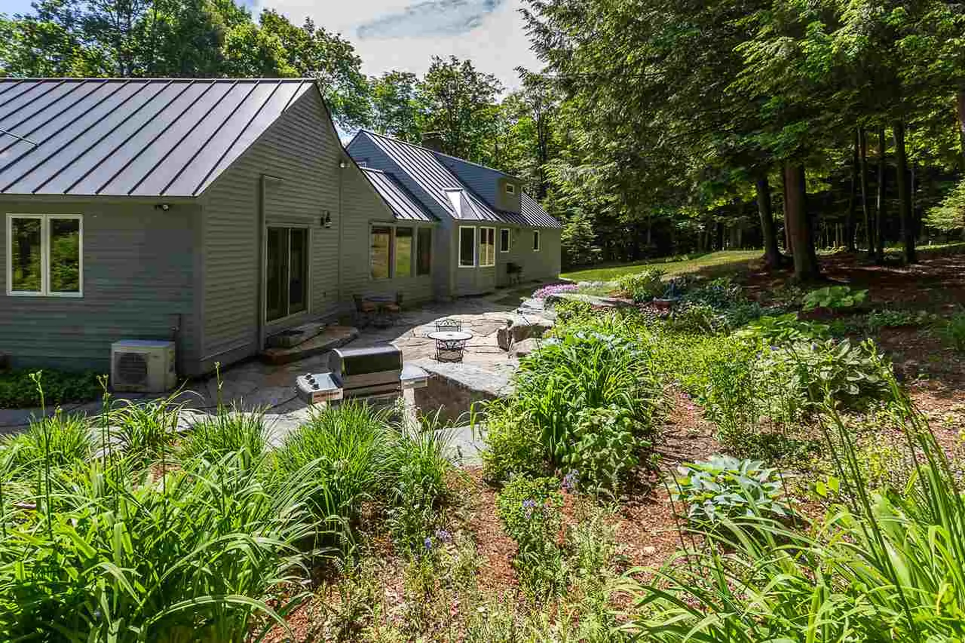 282 Melendy Hill Road Londonderry VT 05155
