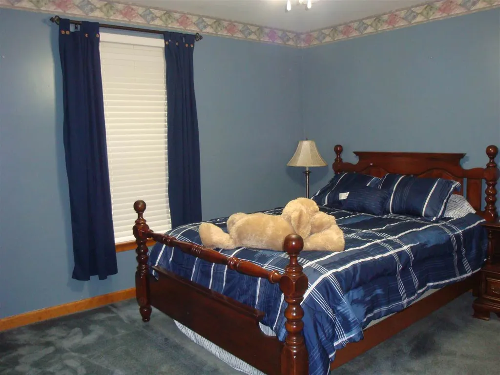 15 Yeaw Road Hinsdale NH 03451