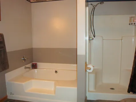 15 Yeaw Road Hinsdale NH 03451