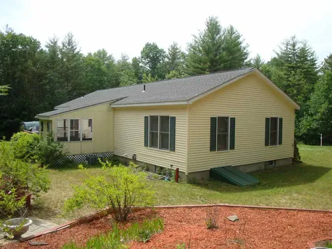 15 Yeaw Road Hinsdale NH 03451