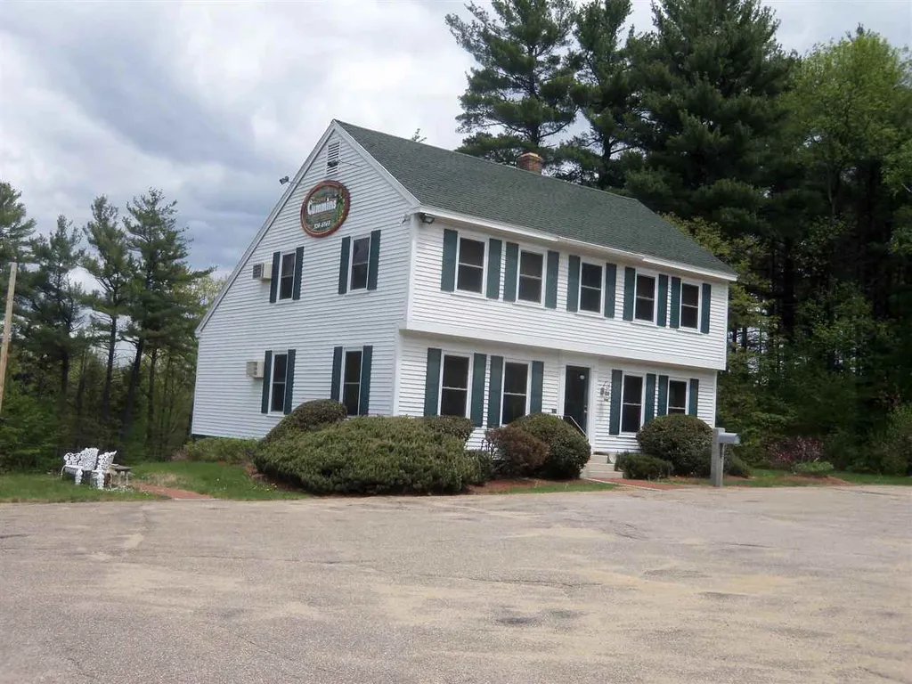61 Liscomb Circle Gilford NH 03249