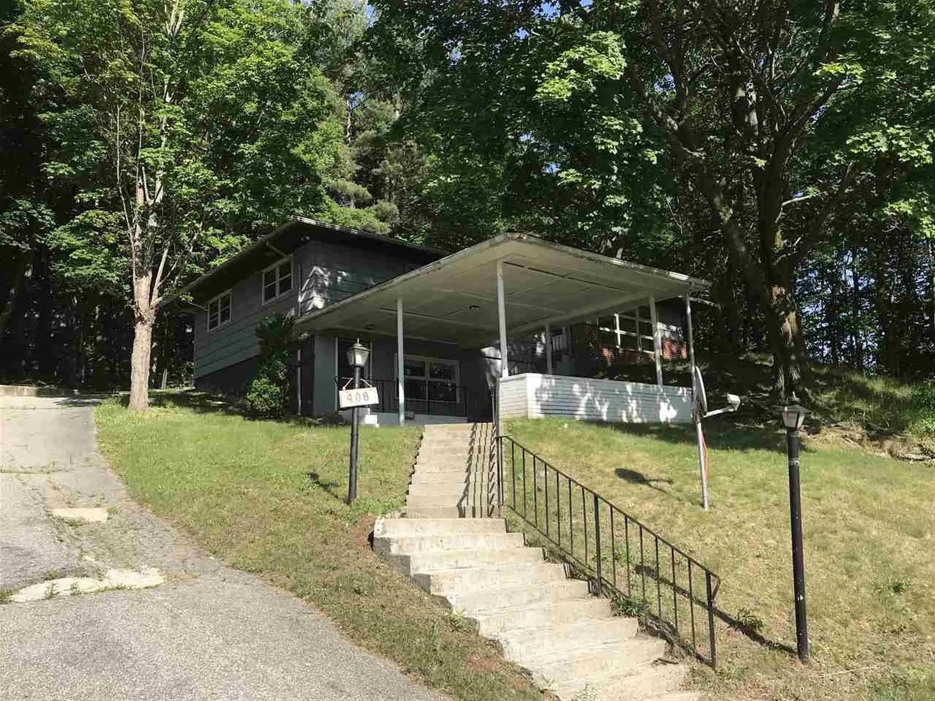 408 S. Main Street Nashua NH 03060