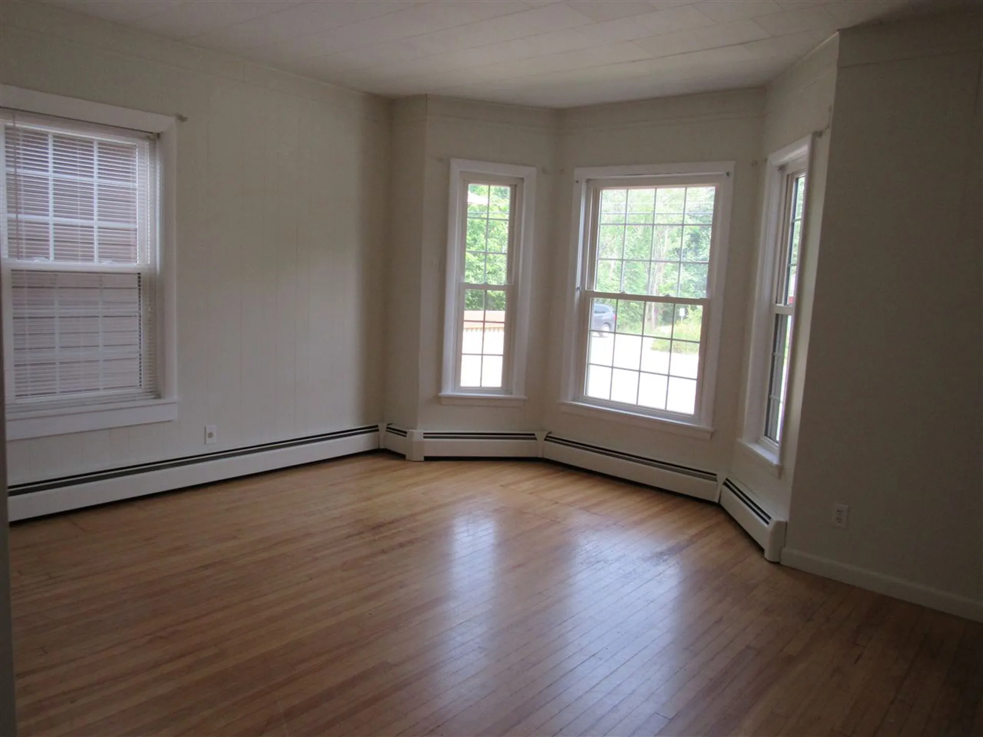 21 Main Street Gorham NH 03581