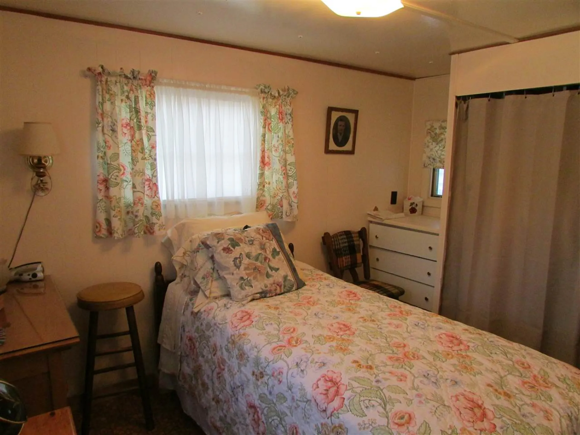 244 North End Road East North Hero VT 05474