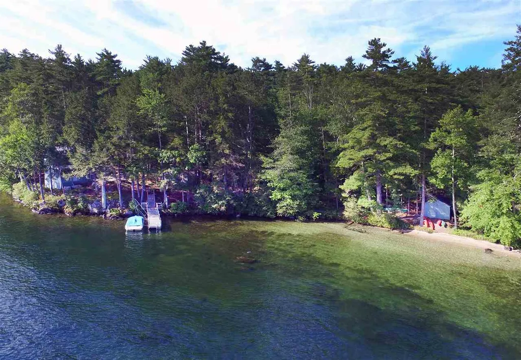 36 Cattle Landing Road Meredith NH 03253