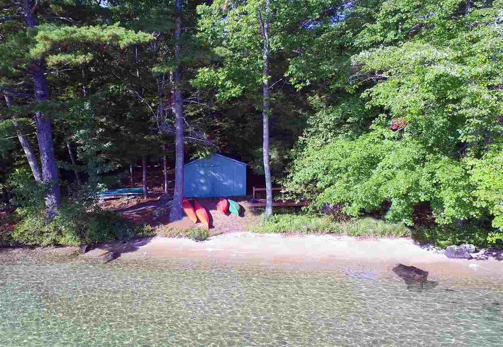 36 Cattle Landing Road Meredith NH 03253