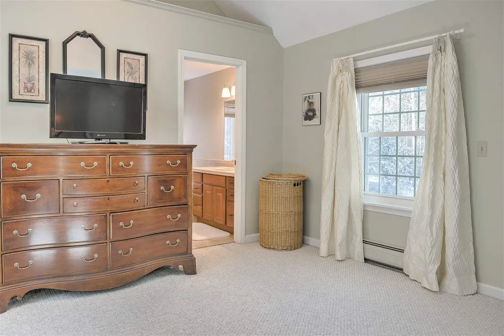 175 Darling Road Keene NH 03431