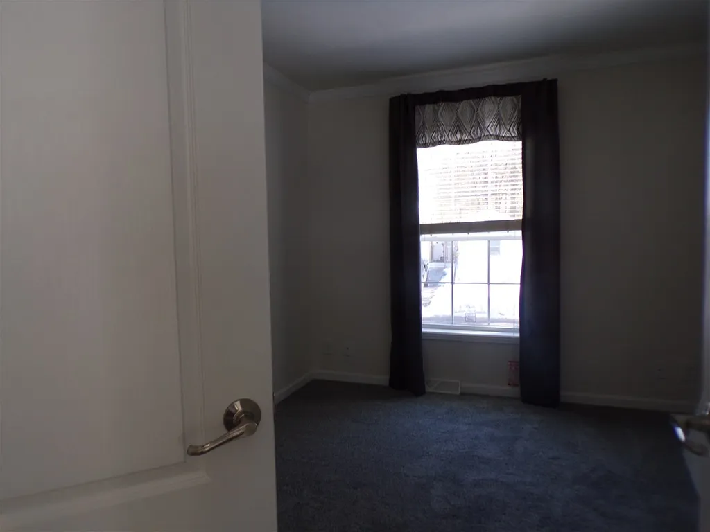 302 Friar Tuck Drive Exeter NH 03833