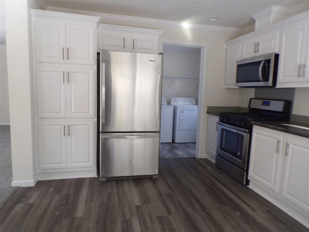 302 Friar Tuck Drive Exeter NH 03833