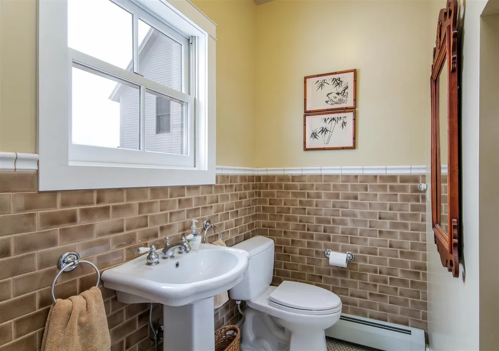 450 Cattail Road Charlotte VT 05445