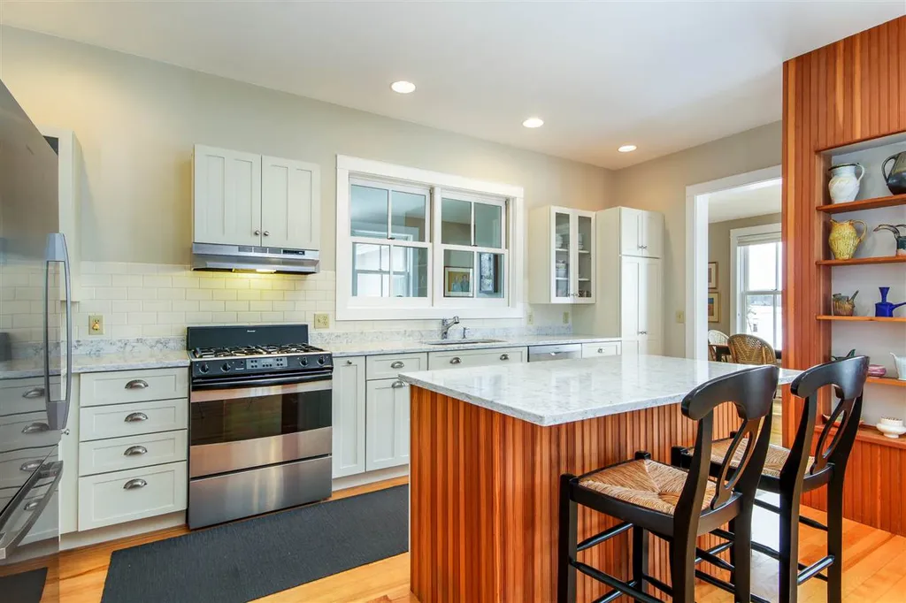 450 Cattail Road Charlotte VT 05445