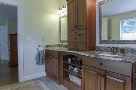 138 Durham Point Road Durham NH 03824