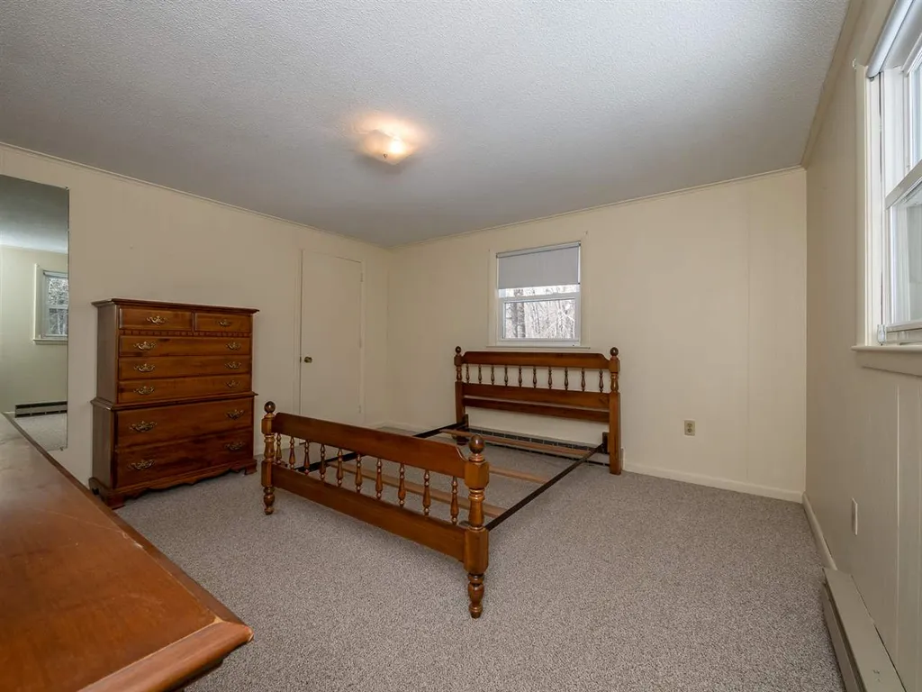 31 Betts Road Rochester NH 03867