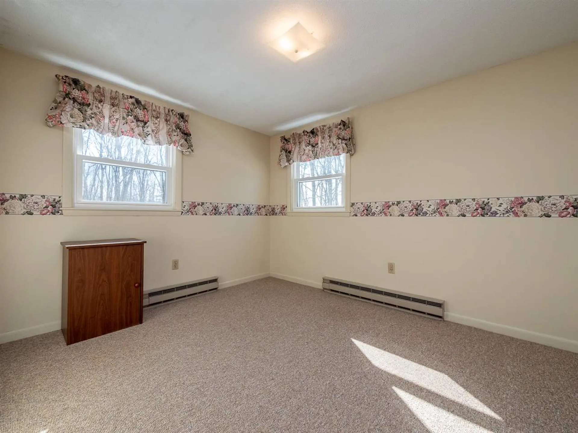 31 Betts Road Rochester NH 03867