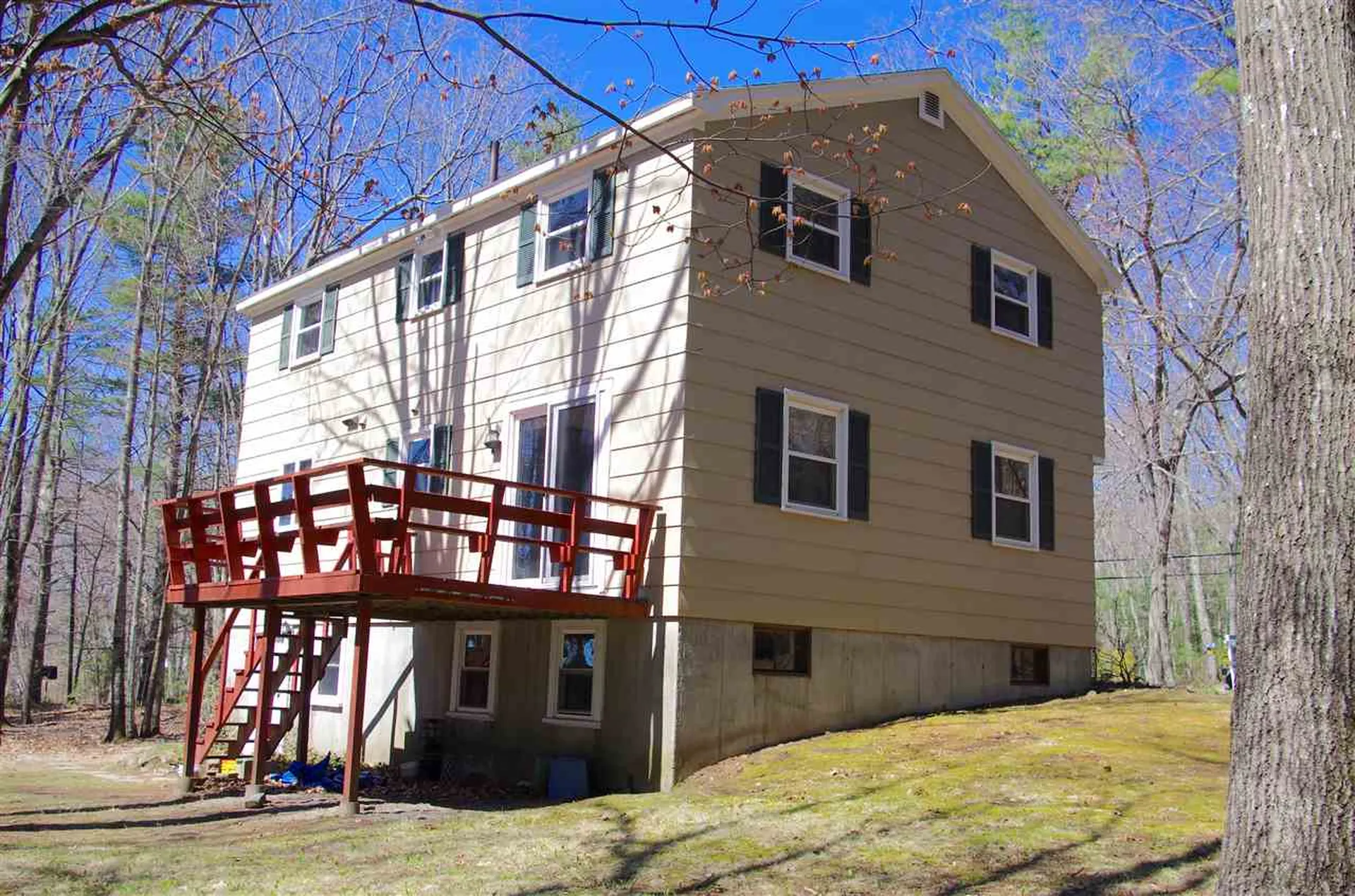 31 Betts Road Rochester NH 03867