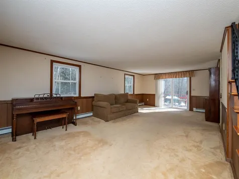 31 Betts Road Rochester NH 03867